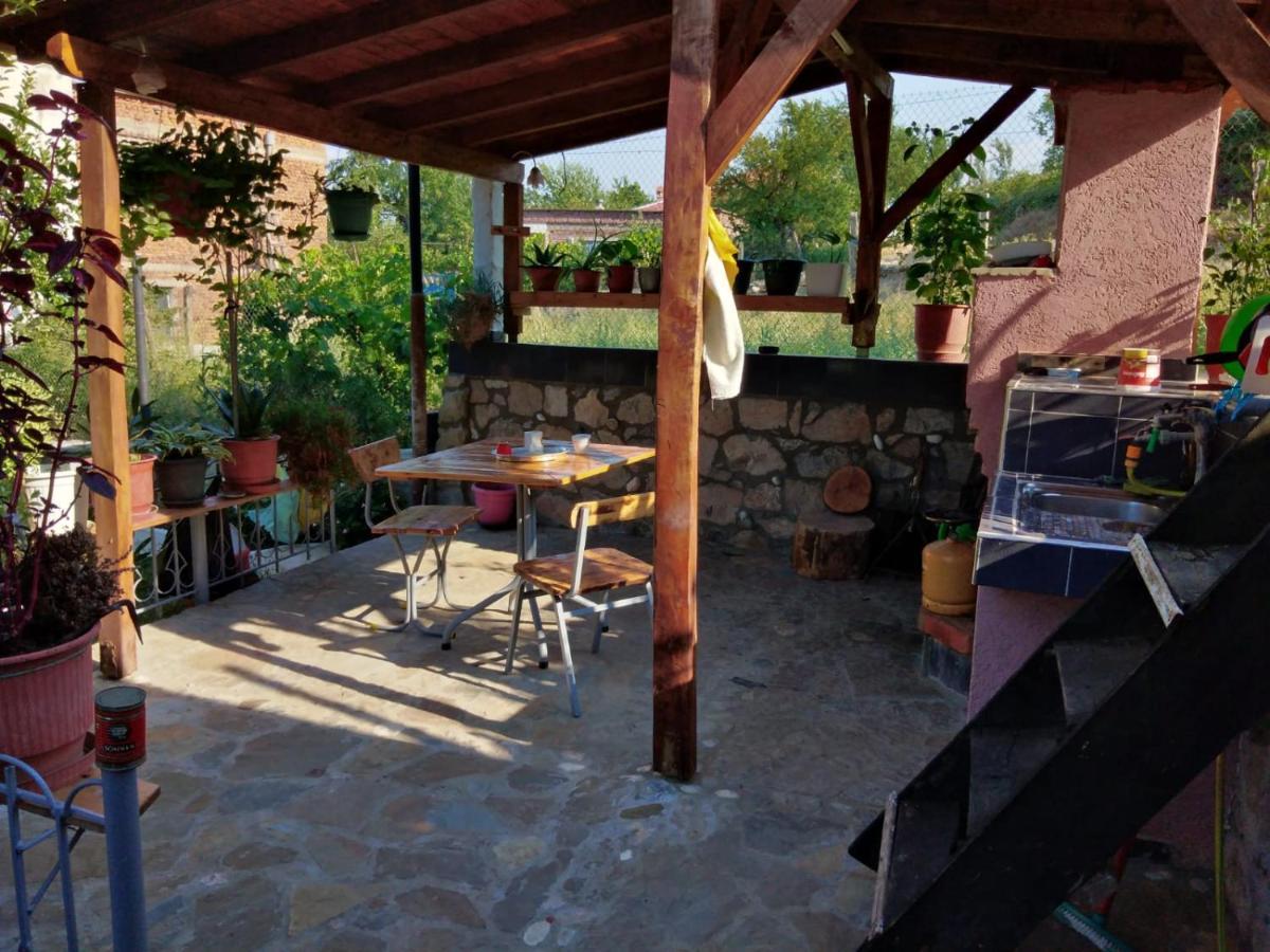 Vila Gardenhouse Memlishte Exteriér fotografie